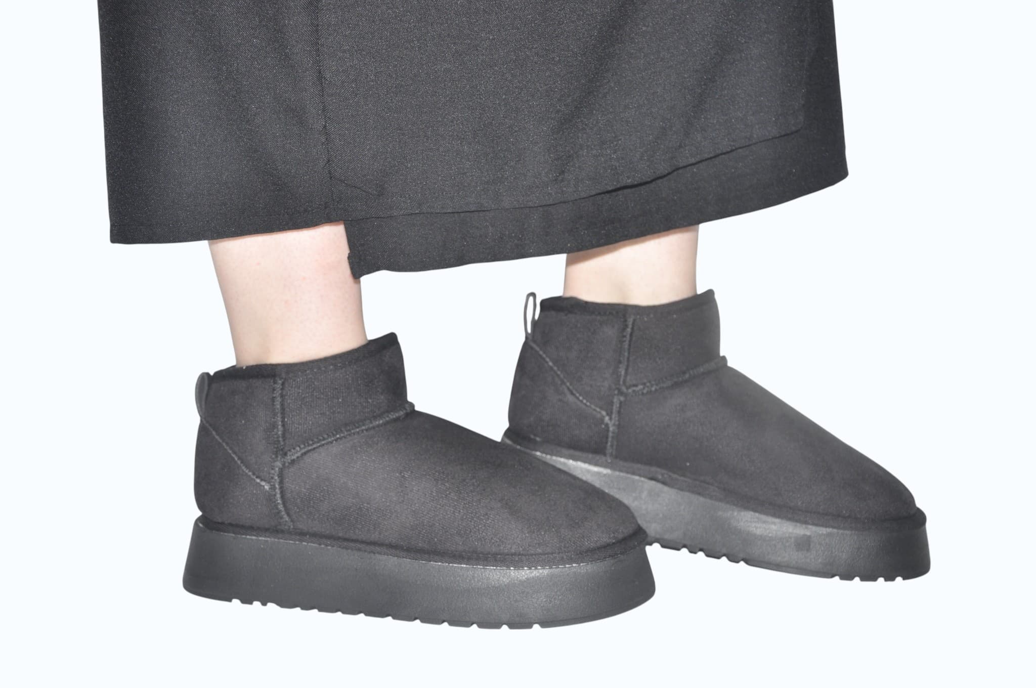 siyah-platform-tabanli-muadil-bot-gunluk-konfor-and-sik-tasarim-0041