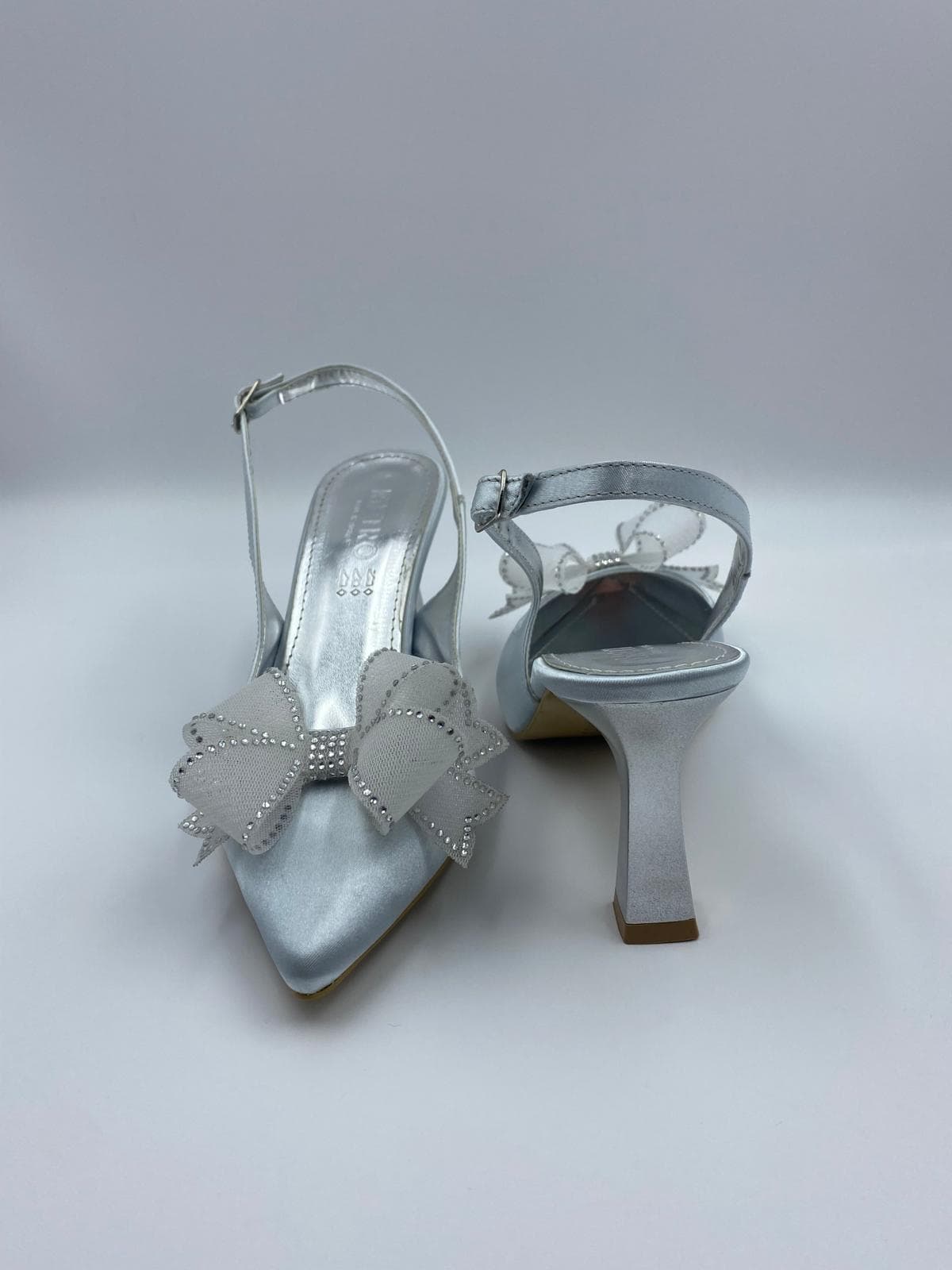 kocak-shoes-gumus-fiyonklu-topuklu-ayakkabi-isiltili-zarafetin-vazgecilmezi-t0026