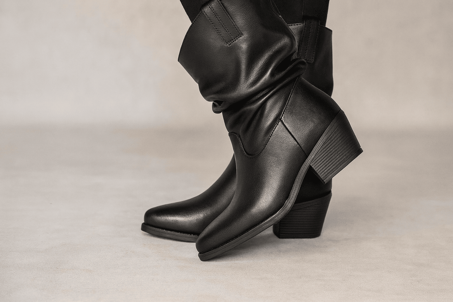 zarif-burgu-detayli-orta-topuklu-kadin-gunluk-deri-bot-kis-sezonu-konfor-ve-siklik-b0006