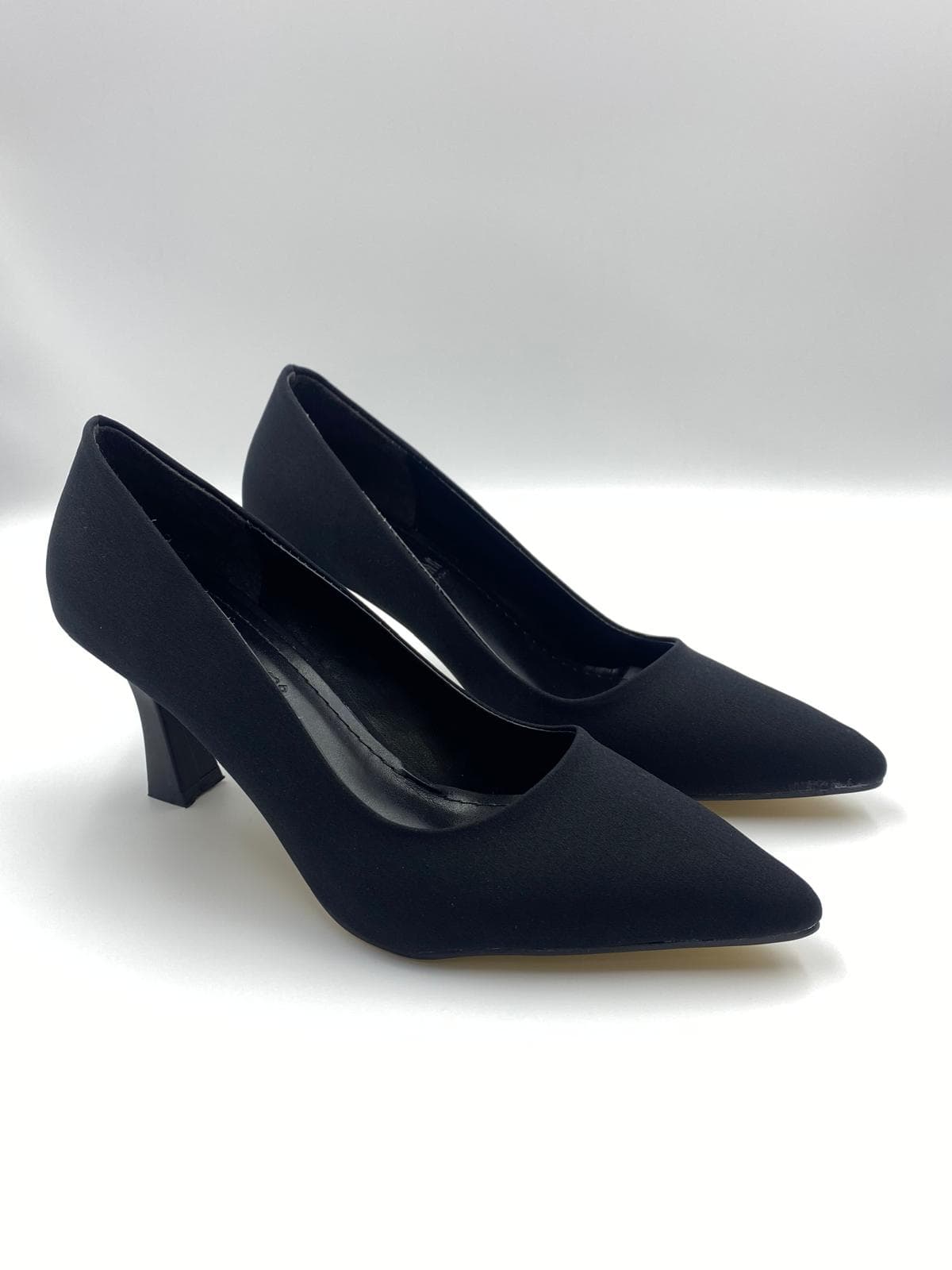 kocak-shoes-siyah-mat-klasik-topuklu