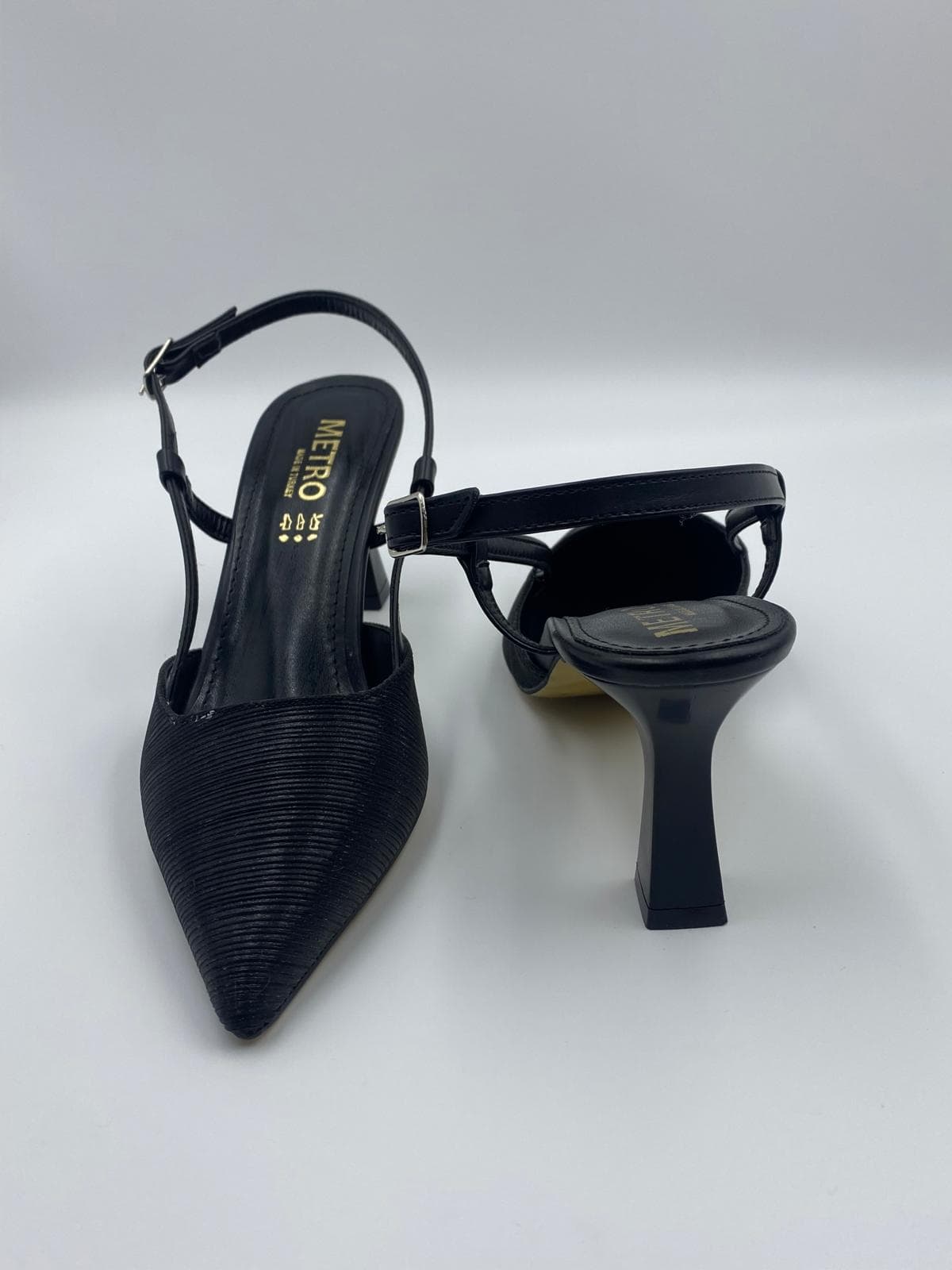 kocak-shoes-siyah-klasik-topuklu-ayakkabi-zamansiz-sikligin-vazgecilmezi-0001