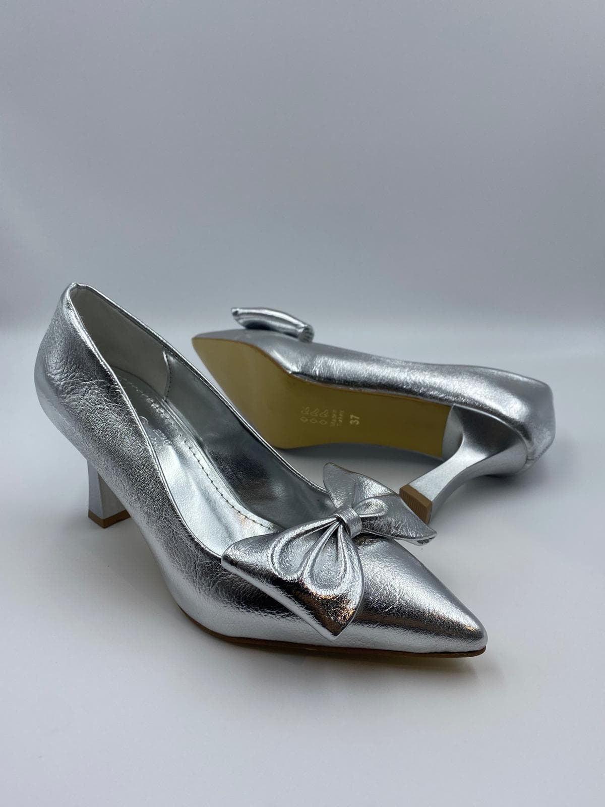 kocak-shoes-gumus-zarafet-topuklu-ayakkabi