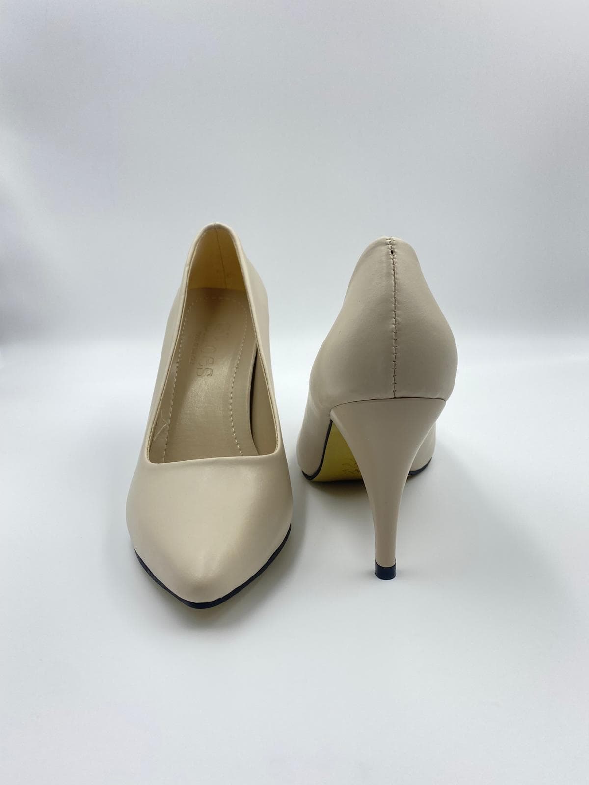 kocak-shoes-bej-ince-topuklu-klasik-ayakkabi