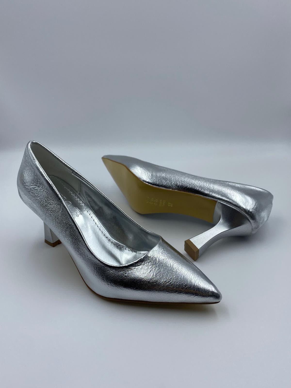 kocak-shoes-gumus-klasik-topuklu-ayakkabi