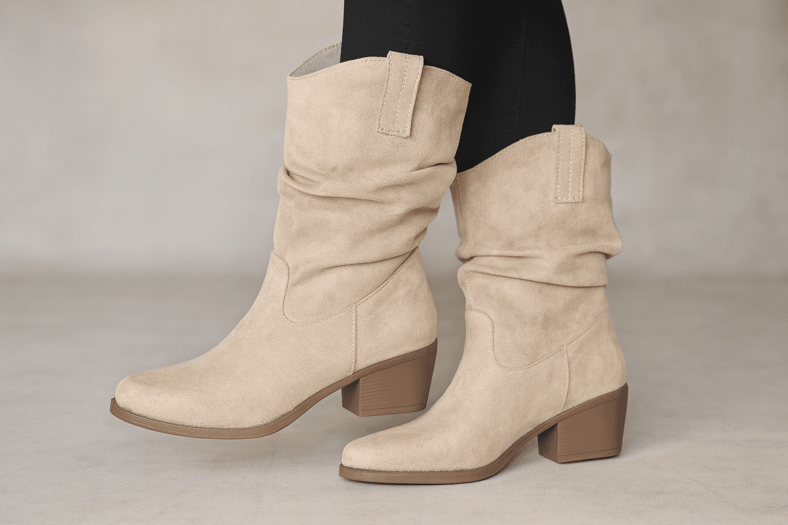 yumusak-suet-dokulu-bej-orta-topuk-gunluk-kadin-western-cizme-rahat-kalip-and-sik-tasarim-b0007