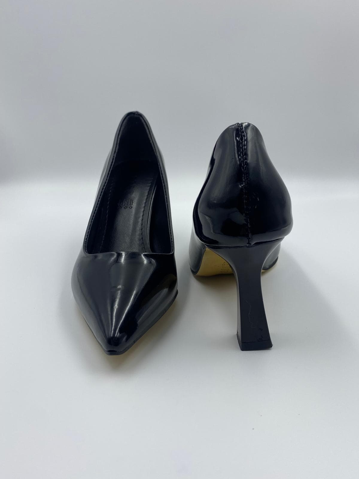 kocak-shoes-siyah-rugan-klasik-topuklu