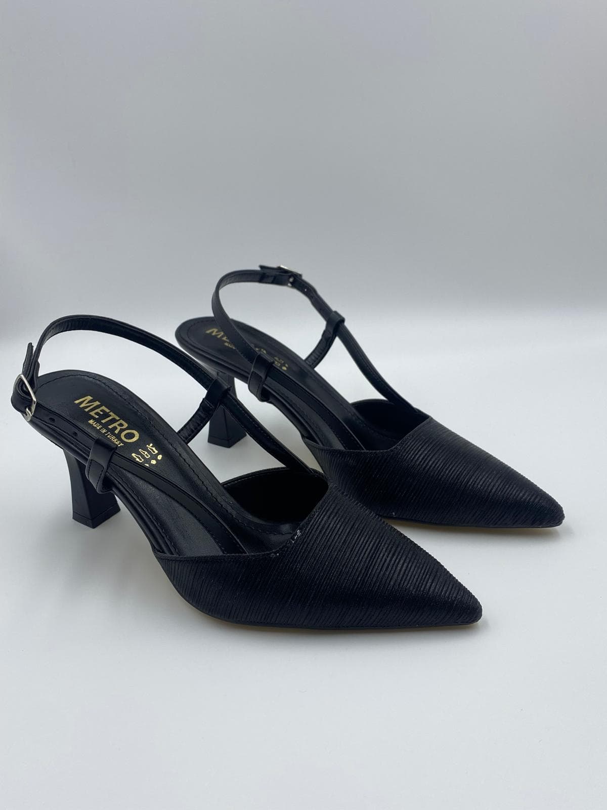 kocak-shoes-siyah-klasik-topuklu-ayakkabi-zamansiz-sikligin-vazgecilmezi-0001