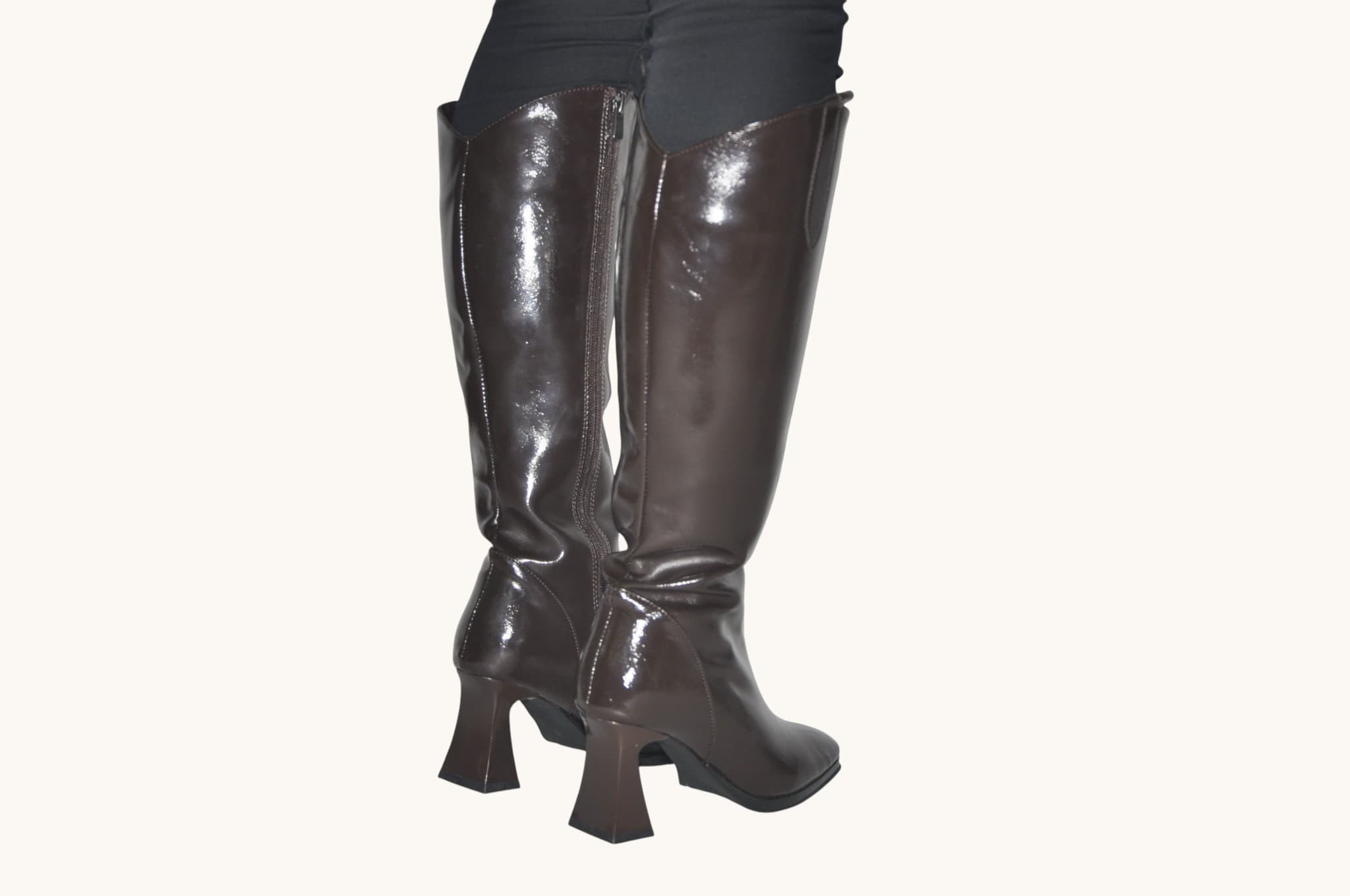 zamansiz-siklik-aci-kahve-diz-alti-topuklu-cizme-0035