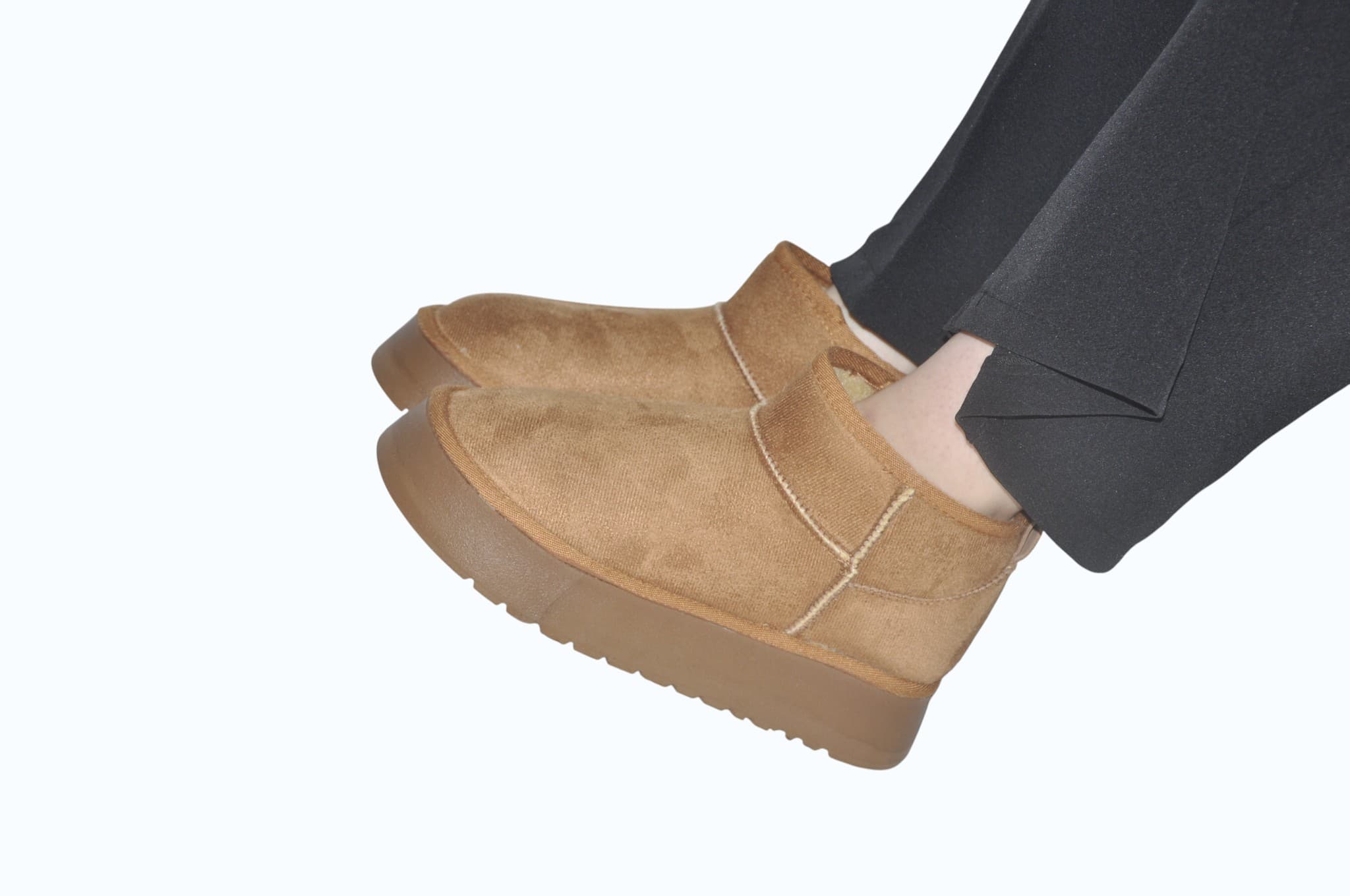 Taba Platform Tabanlı Muadil Bot – Sıcak Ton, Modern Stil