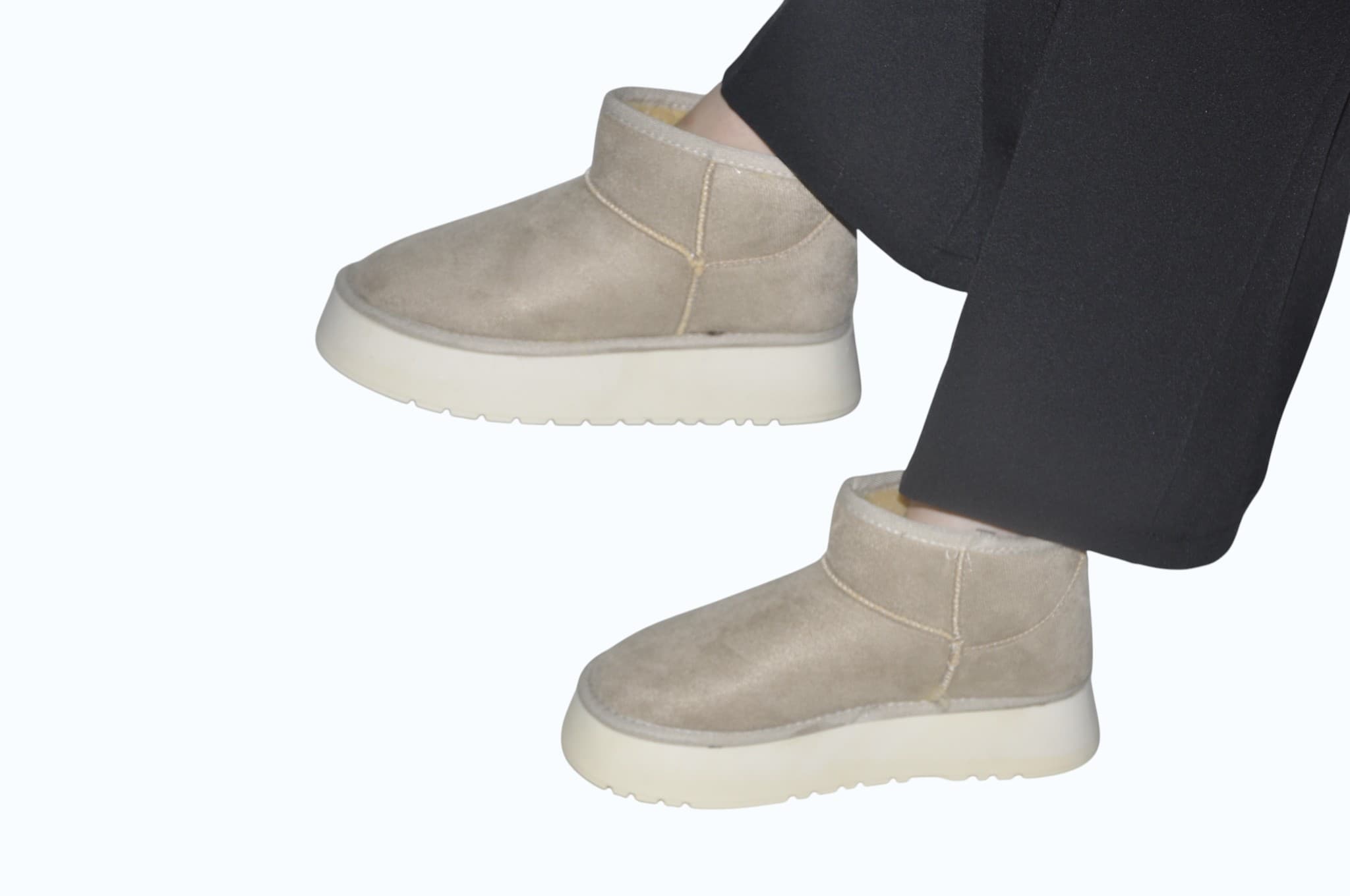 bej-platform-tabanli-muadil-bot-gunluk-siklik-ve-ust-duzey-konfor-0046